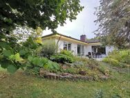 Eleganter Bungalow mit unverbaubarem Blick - Zirndorf