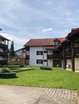 Möbliertes Ferien-Apartment im EG mit Tiefgaragenstellplatz - Zwiesel