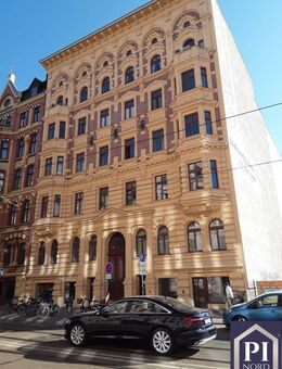 Über den Dächern Magdeburgs - Licht, Weite & Stil in einer einzigartigen Dachgeschosswohnung - Magdeburg