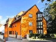... RUHIGES WOHNEN IN GRÜNER LAGE ... 3-ZIMMER-WOHNUNG MIT WINTERGARTEN UND TIEFGARAGENSTELLPLATZ ALS KAPITALANLAGE ... - Nürnberg