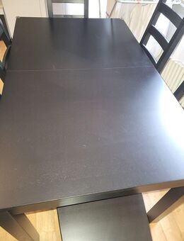 Ikea Tisch mit Stühlen ausziehbar. - Maintal