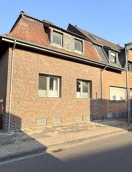 Hüls: Familienfreundliches Endhaus mit Garten, Potenzial & klassischem Altbaucharme - Krefeld
