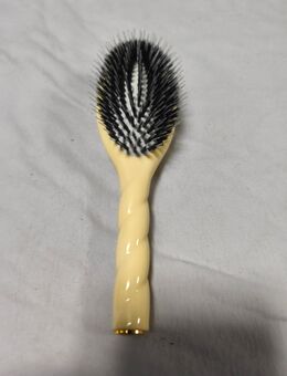 NEU verkaufe eine Haarbürste - Berlin