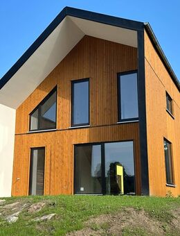 Wunderschönes, neu erstelltes Landhaus ab sofort zu vermieten, von privat ! - Rehau