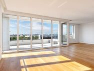 Exklusive 4-Zimmer-Wohnung mit Penthouse-Flair, Terrasse und grandiosem Alpenblick - München