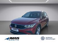 VW Tiguan, 2.0 TDI Move, Jahr 2023 - Schwerin