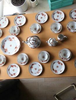 Asiatisches Porzellan Teeservice für 12 Personen Drachen China Japan? 40 Teile zus. 40,- - Flensburg