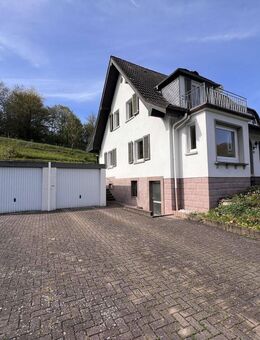 Großes Einfamilienhaus mit großer Terrasse und Garten - Leidersbach