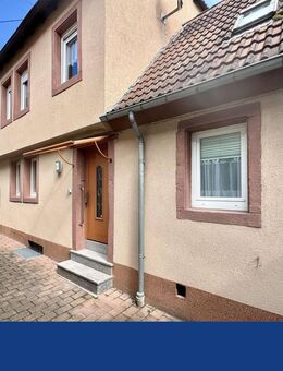 Charmantes Einfamilienhaus mit Scheune und Garten in klassischer Ortslage! - Neustadt (Weinstraße)