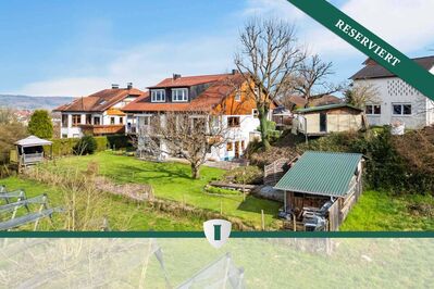 Modernisierte DHH mit Einliegerwohnung und traumhafter Aussicht in Ortsrandlage von Wahlwies