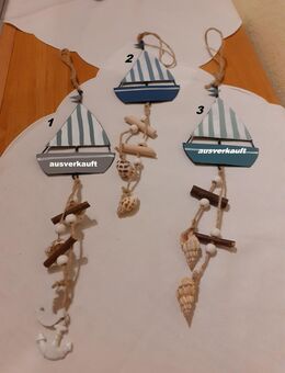 %%.....Maritime Hänge Deko Segelboot mit Muscheln grau Blau Weiß - Rheinbach