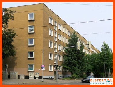 Jetzt saniertes WG-Zimmer im Zentrum sichern! Einbauküche zur Nutzung // Nähe Hauptbahnhof!