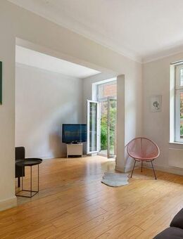 Altbaujuwel in Eimsbüttel - 4,5 Zimmer, 2 Terrassen, ca. 113 m² - Hamburg