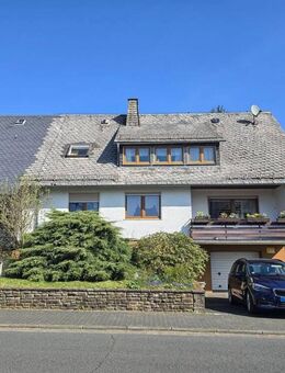 Driedorf: Ein riesiges Haus läßt Familienträume wahr werden! Großes Grundstück, weiter bebaubar! - Driedorf