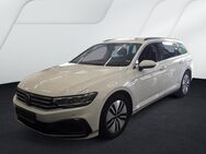 VW Passat Variant, GTE eHybrid, Jahr 2021 - Laupheim