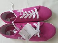 Sale!Chucks Timberland Pink Weiß Gr 35 Stoff Neu mit Etikett - Stuttgart