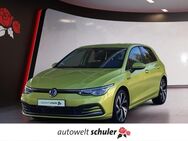 VW Golf, 1.5 eTSI Style, Jahr 2020 - Villingen-Schwenningen