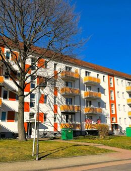 Moderne 2-Raumwohnung mit Balkon im Geiseltal - Braunsbedra