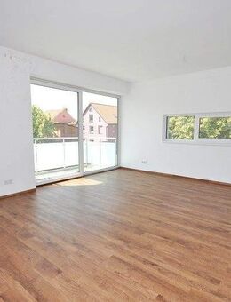 Große 2-Raumwohnung mit Balkon und Tiefgaragenstellplatz - Barth