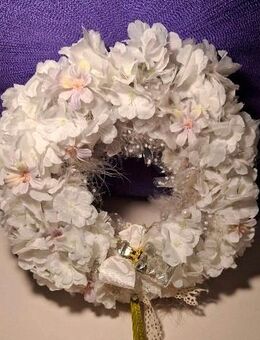Kränze aus Seidenblumen. Trockenblumen. Schleifen. Handarbeit - Kempen