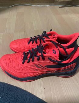Yonex - Sportschuhe (nur 2x getragen, wie neu) - Waltrop