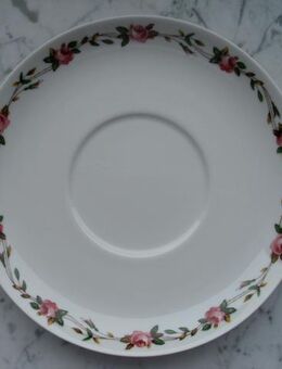 Arzberg Porzellan Hutschenreuther Gruppe Rosen-Dekor Rosenranke 1 Suppenuntertasse Suppen-Untertasse 17 cm 3,- - Flensburg