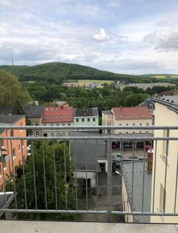1,5-Raumwohnung mit schönem Blick auf den Löbauer Berg! - Löbau