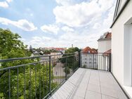 Stilvolle 3-Zimmer-Dachgeschosswohnung mit sonnigem Südbalkon – Kernsaniert - Augsburg