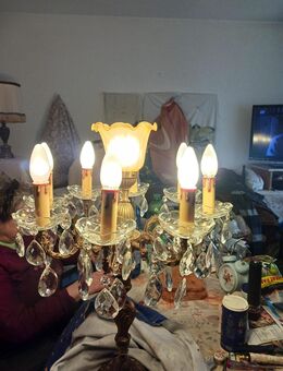 Tischlampe, Messing,9 flamig, Kristall Behang alt, - Lampertheim