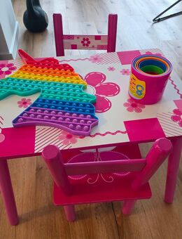 Kindertisch mit Stühlen Holz - Hagen (Stadt der FernUniversität) Vorhalle