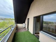 Attraktive Kapitalanlage: Großzügige 4,5-Zimmer-Dachgeschosswohnung in gepflegtem Mehrfamilienhaus - Baden-Baden