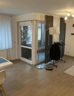 Helle 3-Zi.-Whg. mit Garten + TG-Stellplatz am Rande der Innenstadt von Schwäbisch Hall - Schwäbisch Hall