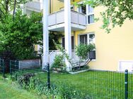 Zentrale 2,5 -Zimmer-Wohnung im Grünen mit eigenem Garten, Balkon & TG-Stellplatz - Karlsfeld