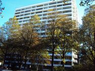 Apartment mit EB-Küche und Loggia mit Weitblick im 8.OG - München