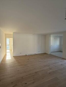 Neubau-Erstbezug! Traumhafte 4-Zimmer-Wohnung mit Balkon! - Soest