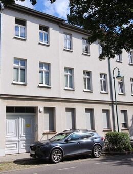 Altbaucharme pur: Lichtdurchflutete Wohnung mit harmonischem Wohngefühl und eigenem Gartenplatz! - Bernau (Berlin)