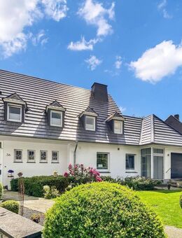 Großzügiges Einfamilienhaus mit Einliegerwohnung - zentrale Wohnlage am Schorenweg in Warstein - Warstein