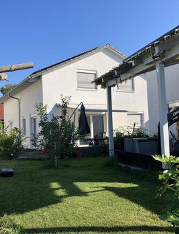 Einfamilienhaus mit Einliegerwohnung - Hohentengen (Rhein)