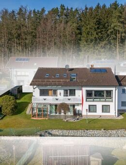 Großzügiges Einfamilienhaus mit traumhaftem Panorama - sehr gepflegt! - Furth (Wald)
