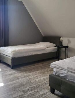 *Moderne zentrale Monteur- & Ferienwohnung/ Monteurzimmer* - Wilhelmshaven