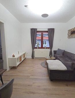 *** Modernisierte und gepflegte 2-Zimmer-Wohnung mit Balkon *** - Lüdenscheid