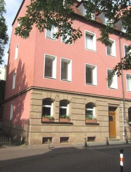 3 ½ Zimmer-Altbau-Wohnung in Gostenhof mit Hohen Decken, Holzböden, VIEL LICHT & RUHE für 1-2 Pers. - Nürnberg