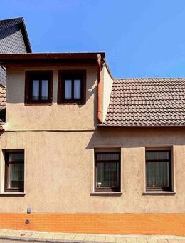 Reihenmittelhaus in Wettin mit Raum für eigene Ideen - Wettin-Löbejün