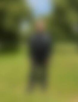 Sah*** - Frankfurt (Main)