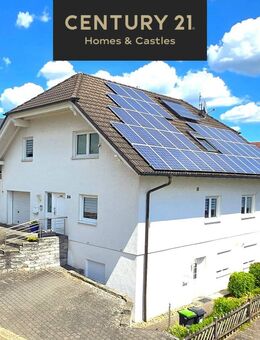 Traumhaftes Neuwertiges 1-2 Familienhaus in Kleinblittersdorf (Ablöse für zwei PV-Anlagen VB) - Kleinblittersdorf
