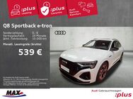 Audi Q8, Sportback 55 S-LINE QUATTRO, Jahr 2024 - Offenbach (Main)