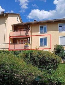 Renovierte, gepflegte, 2-Zi.- Wohnung mit Garage! - Waiblingen