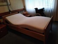 Bett elektrisch geeignet für Senioren - Erlangen