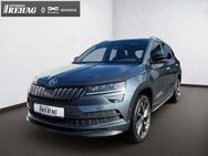 Skoda Karoq Sportline 1,5 TSI DSG *AHK*PANO*STHZG*PARK - Recklinghausen