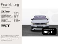 VW Tiguan, 2.0 TDI R Line |||, Jahr 2021 - Hofheim (Unterfranken)